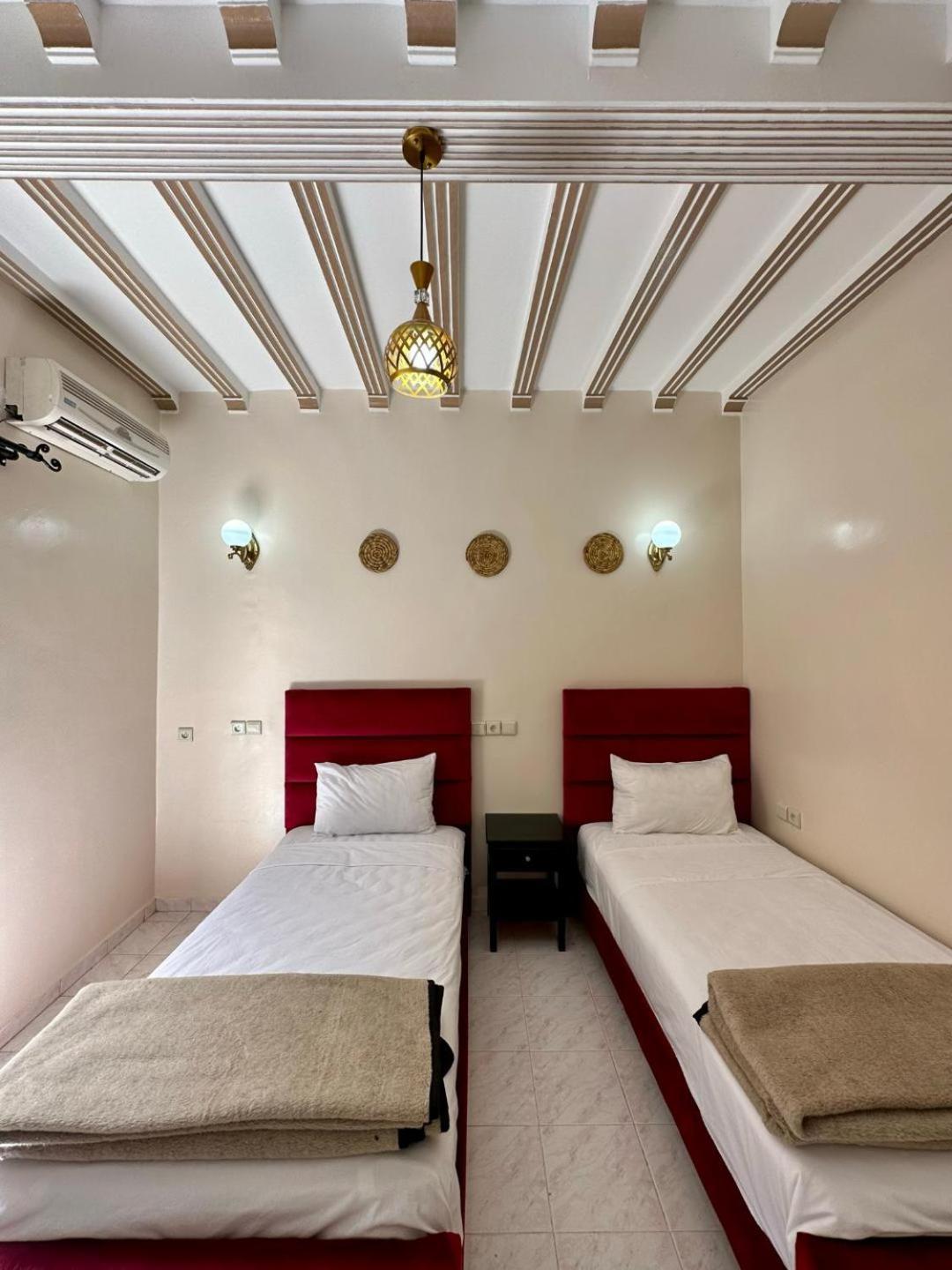 Hotel Zaghro Tajda Buitenkant foto
