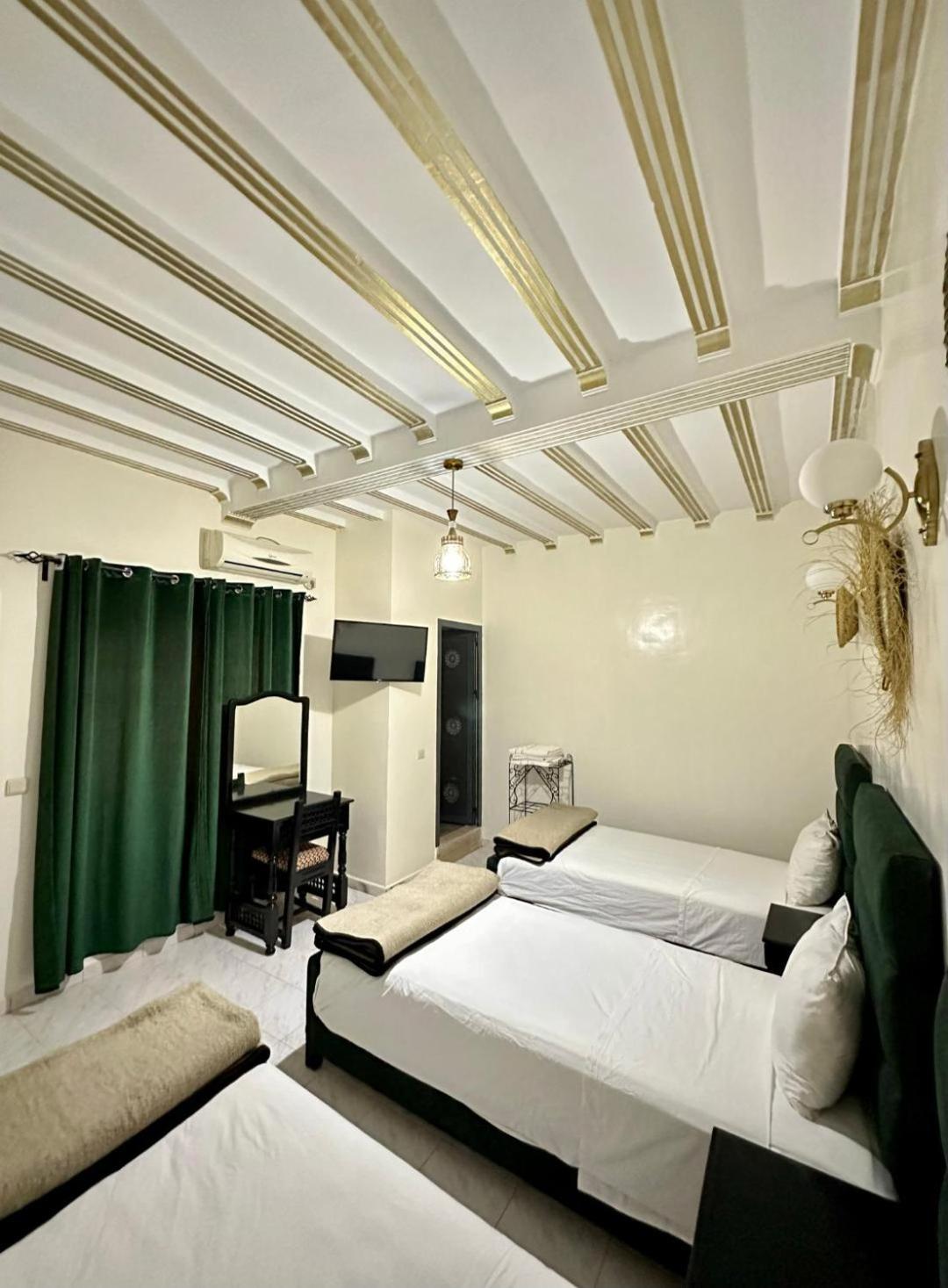 Hotel Zaghro Tajda Buitenkant foto
