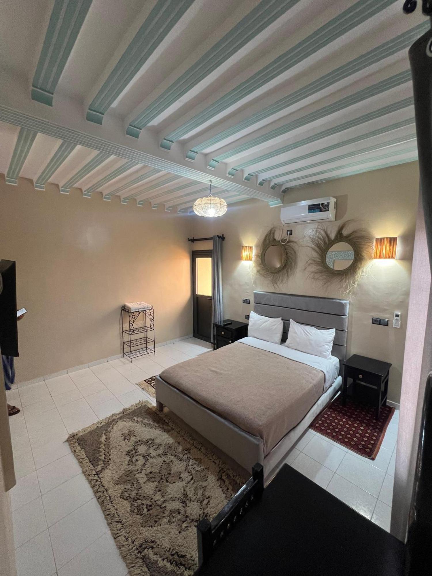Hotel Zaghro Tajda Buitenkant foto